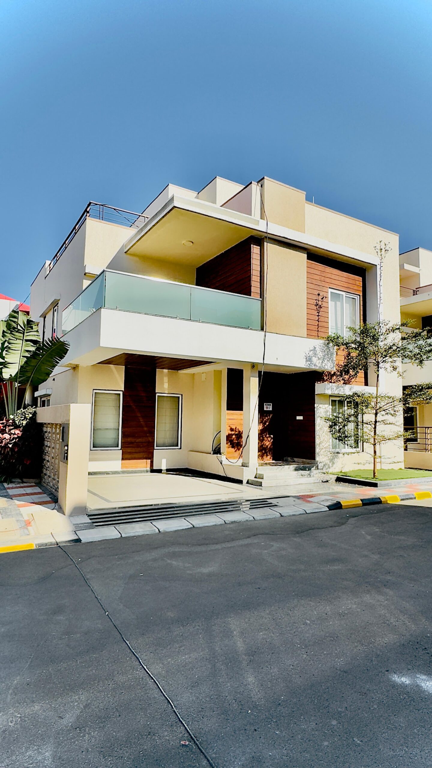 about-us-01 fc95aacb-0a2d-4ef0-9aaf-76fe2a19a3d3.jpeg